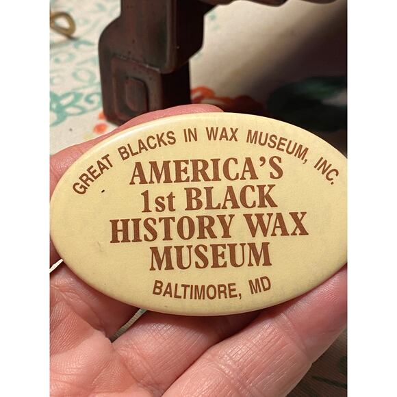 Lot of 2 PinBack Badges Button Lapel Pins Million Man March Black Wax Museum EUC - Picture 9 of 10